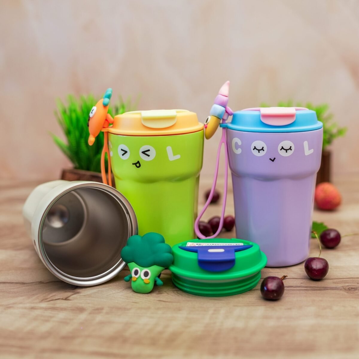 Insulated Coffee Mug with Lid Vacuum Cup(450ml) - Image 1