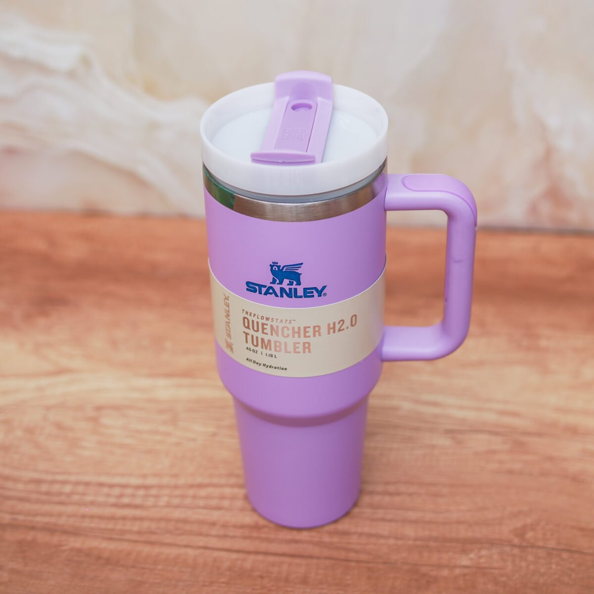 Lilac Stanley tumbler - The Quencher H2.O FlowState™ Tumbler - Image 2